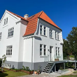  Gasthuis Tyge Brahes Vej 33